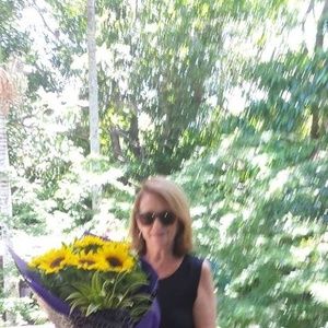 Meet your Posher, Rosalyn